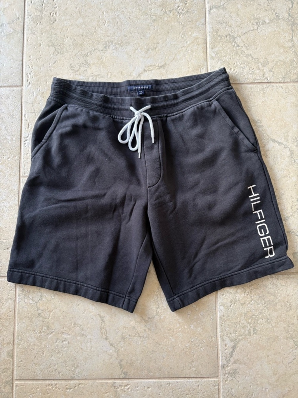 Tommy Hilfiger Black Men's Logo Sweatshorts with Drawstring